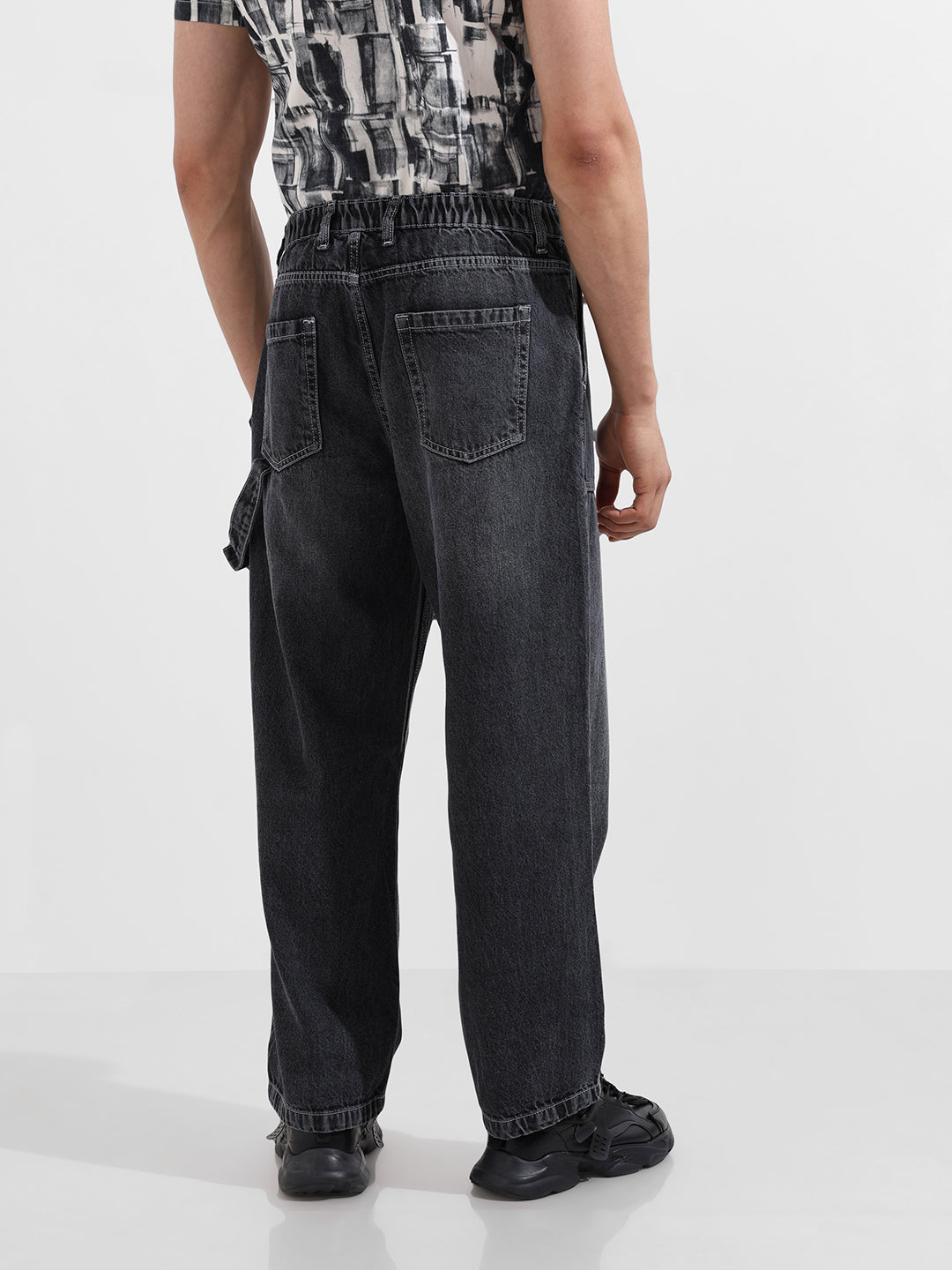 Men's Grey Loose Fit Solid Casual Jeans