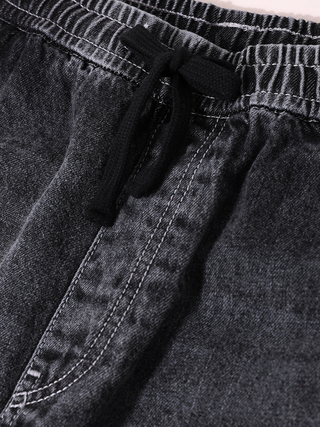 Men's Grey Loose Fit Solid Casual Jeans