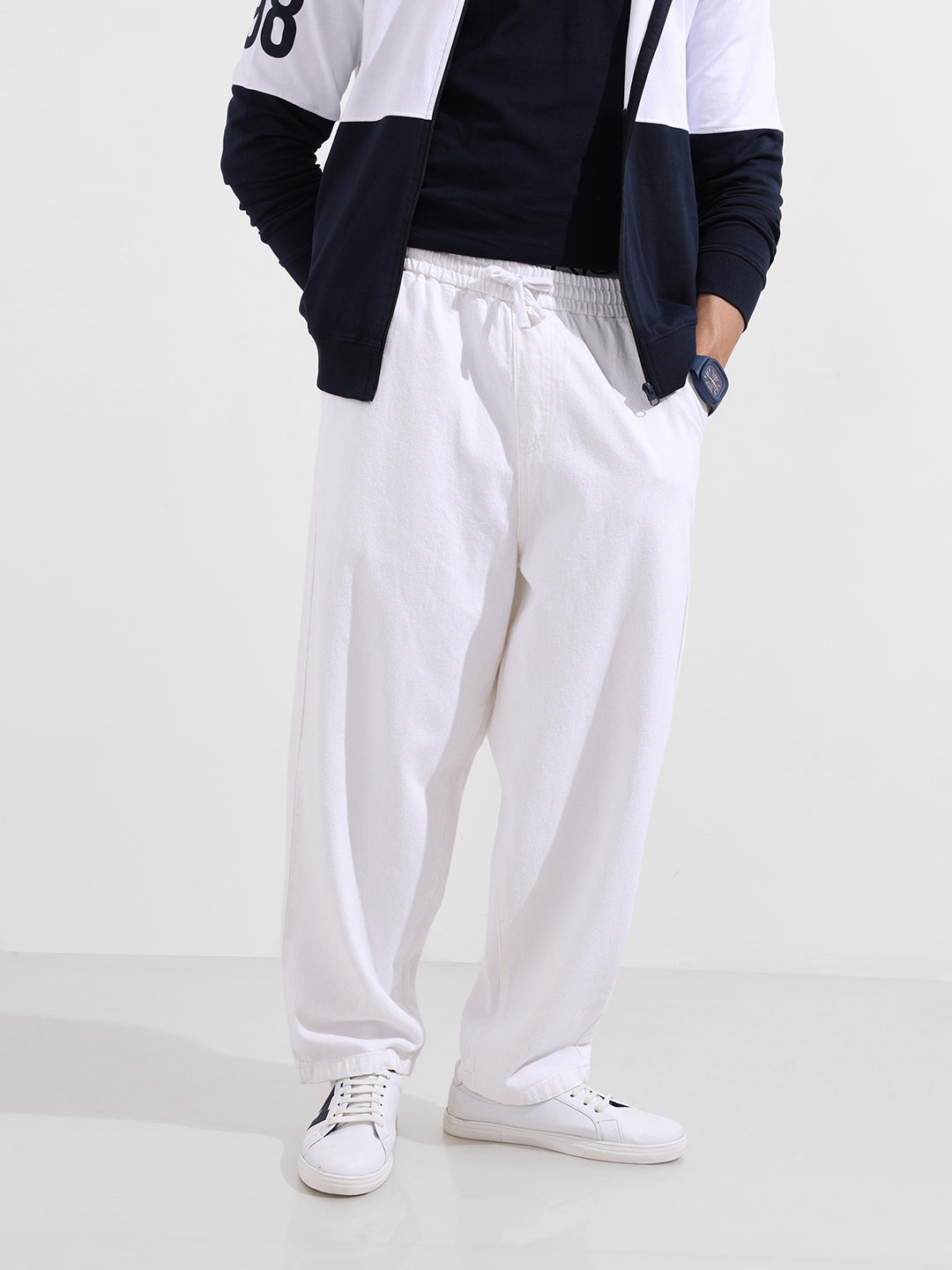 Men's White Loose Fit Solid Casual Jeans