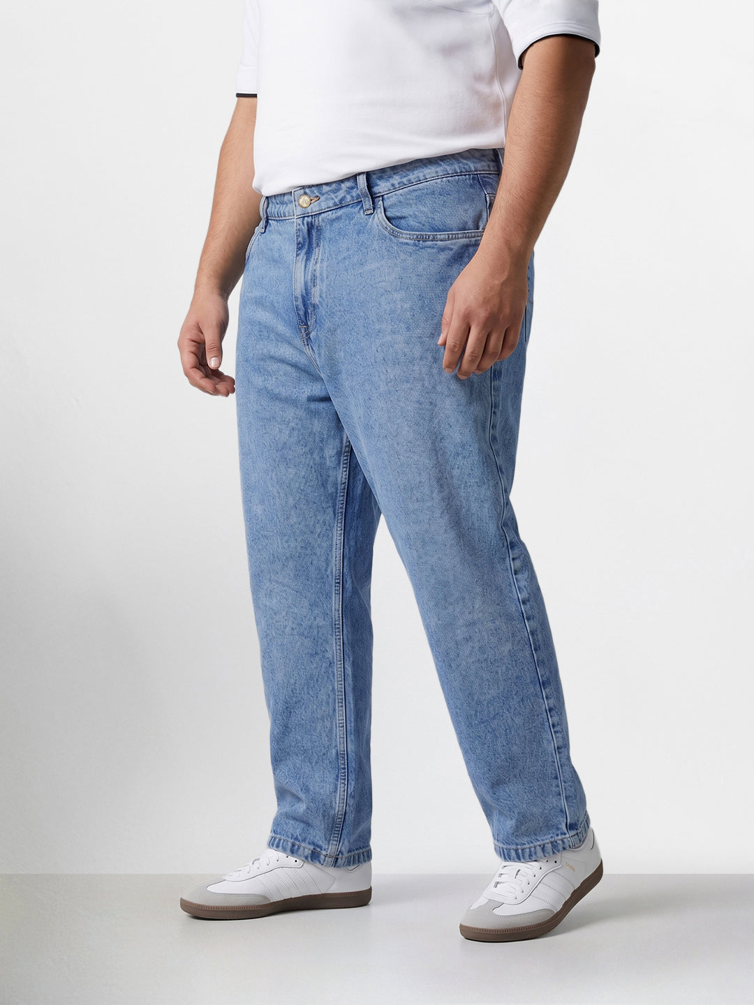 Men's Blue Relaxed Fit Solid Casual Jeans