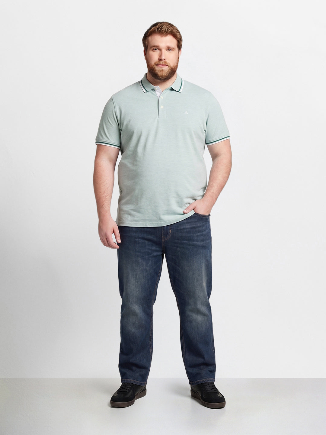 Men's Blue Relaxed Fit Solid Casual Jeans