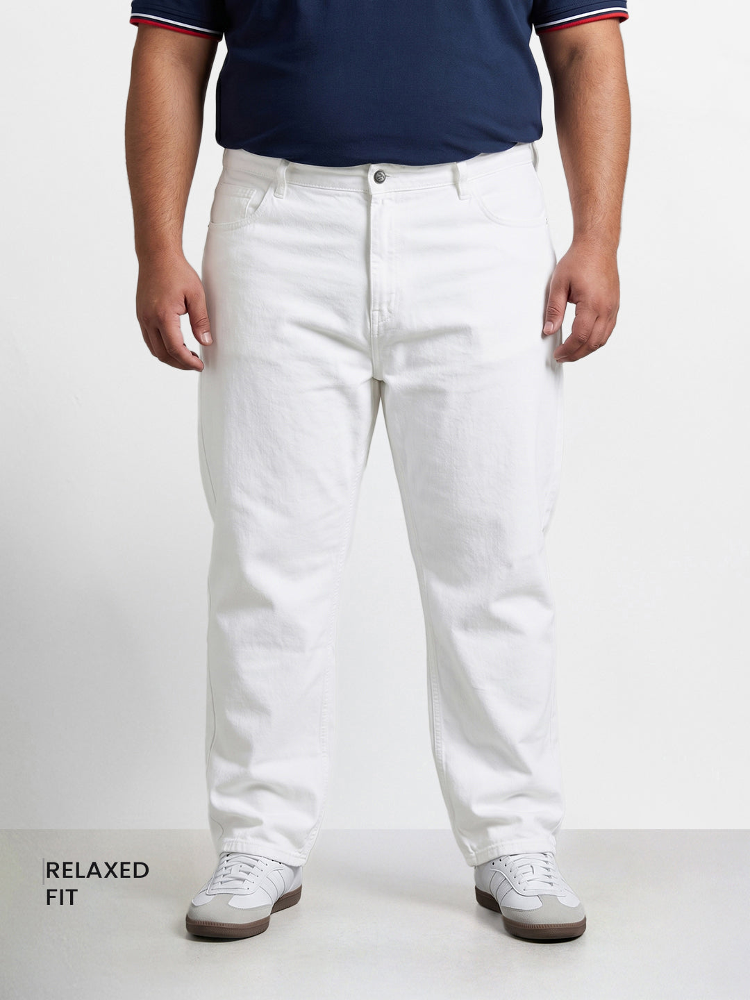 Men's White Relaxed Fit Solid Casual Jeans