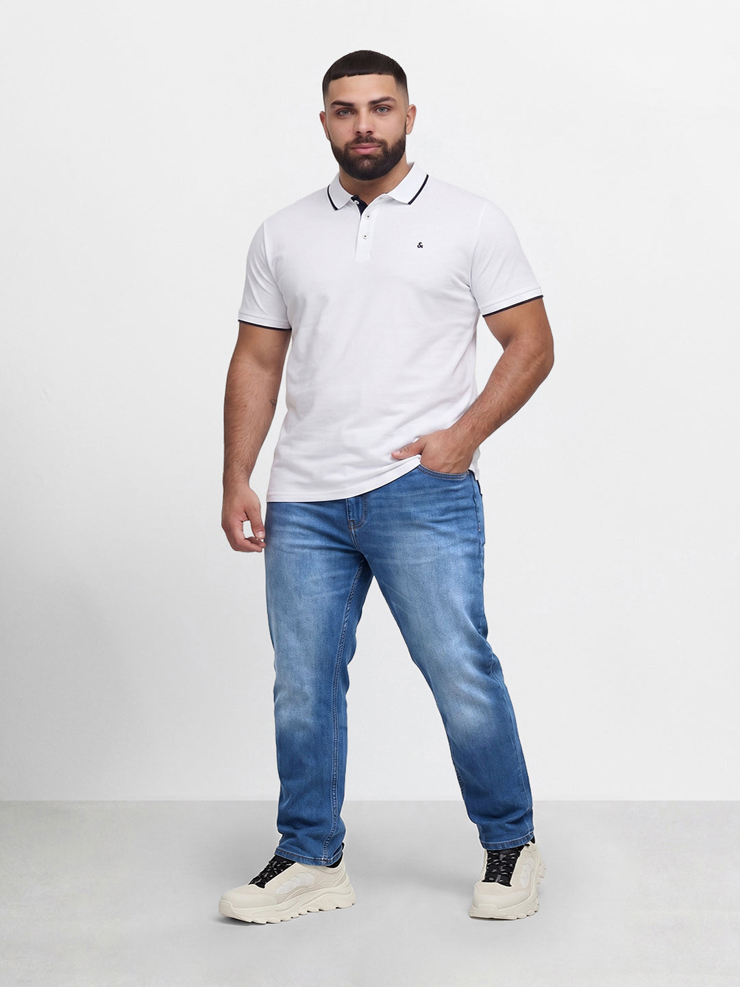 Men's Blue Slim Fit Solid Casual Jeans