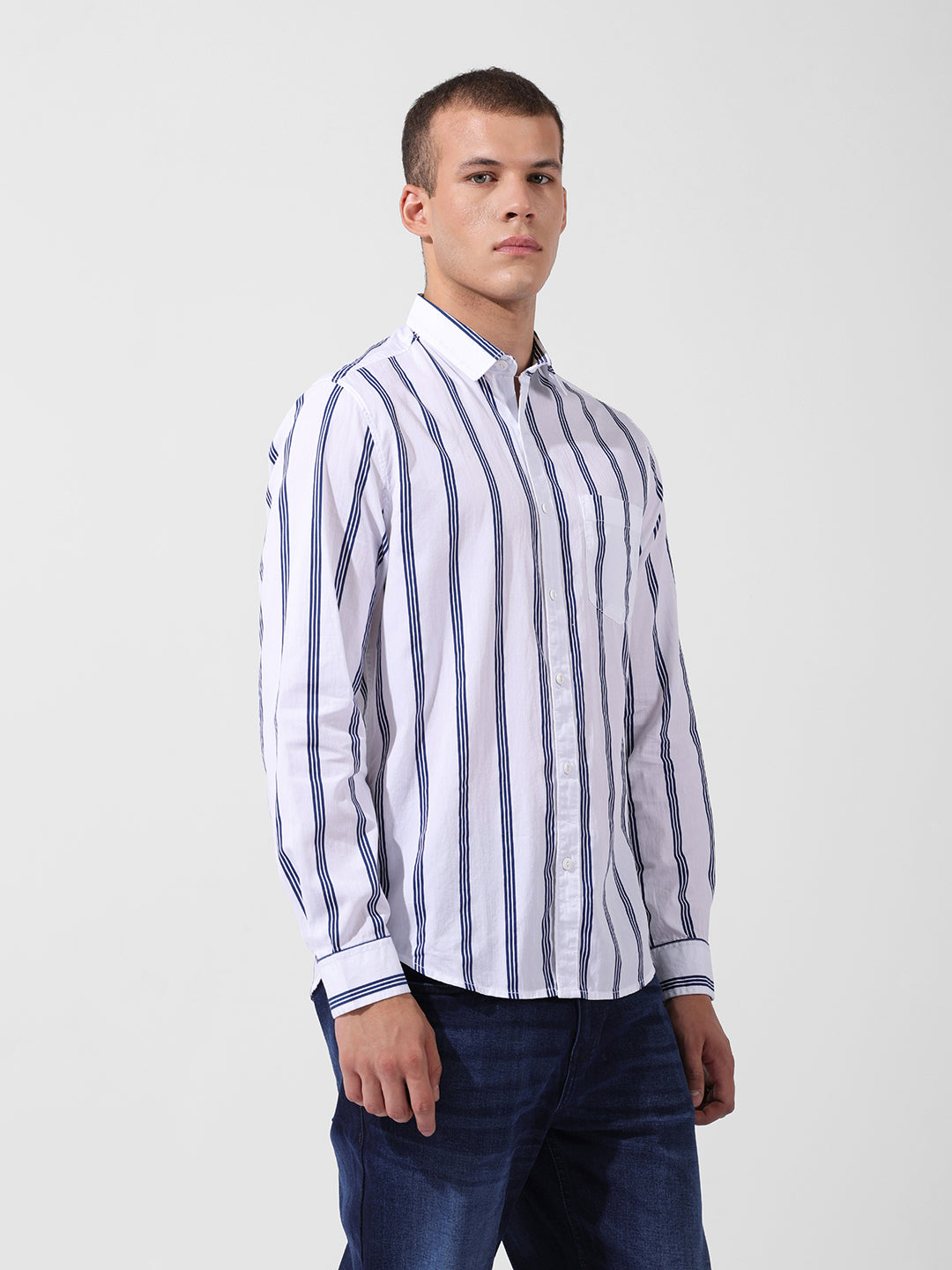 Men's White Regular Fit Striped Casual Shirt