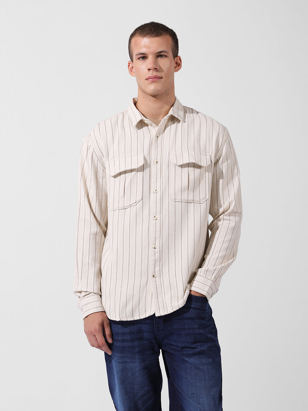 Men's Off White White Relaxed Fit Striped Casual Shirt