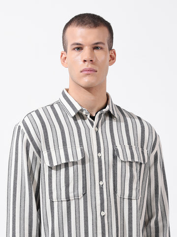 Men's Black Relaxed Fit Striped Casual Shirt
