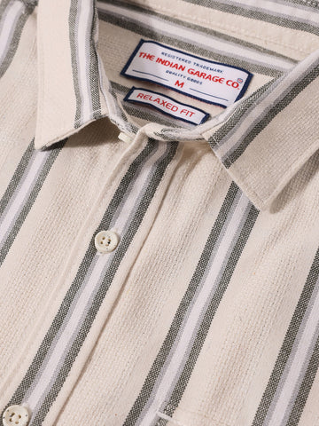 Men's Green Relaxed Fit Striped Casual Shirt