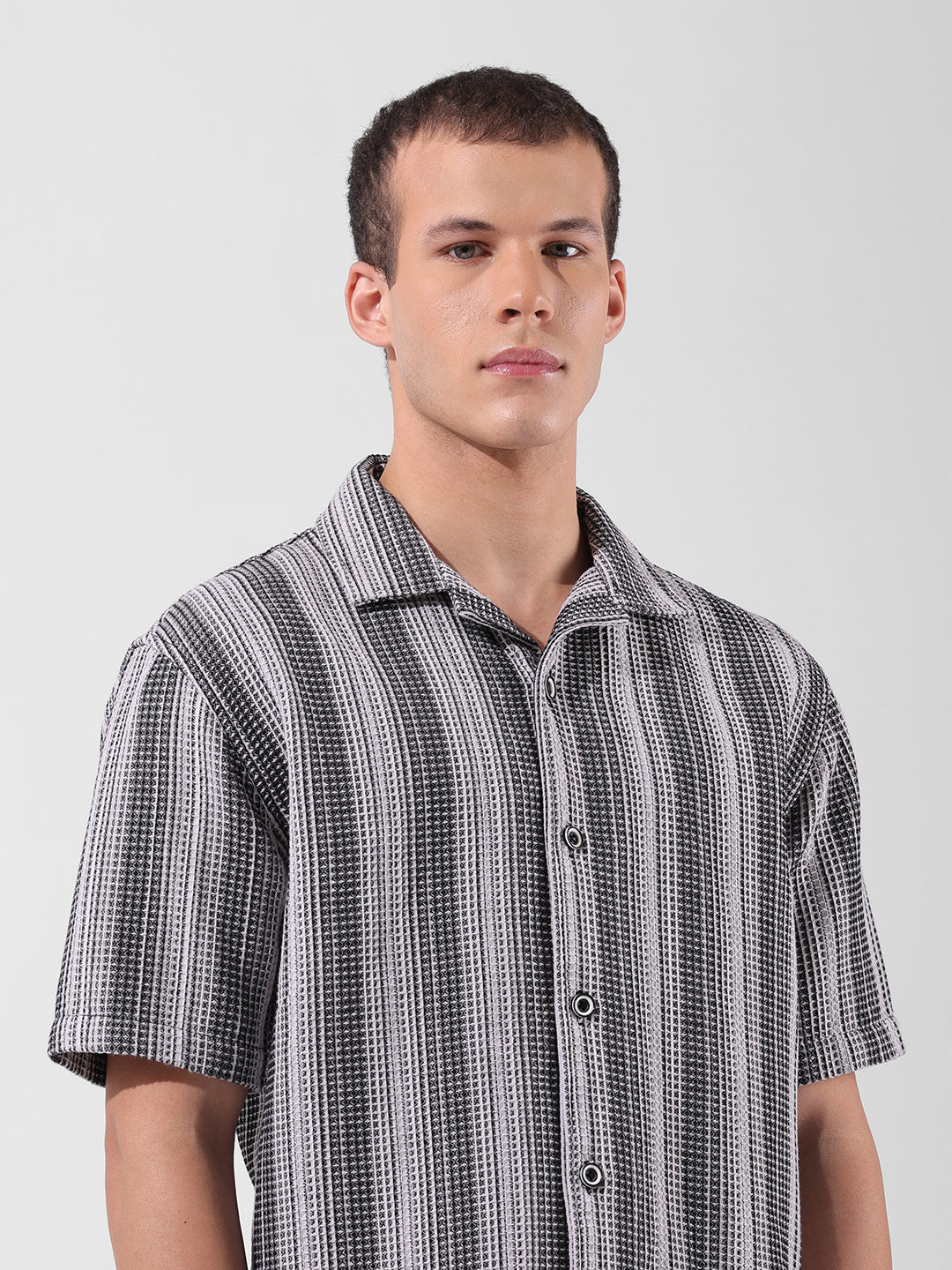 Men's Grey Relaxed Fit Checked Resort Wear Shirt