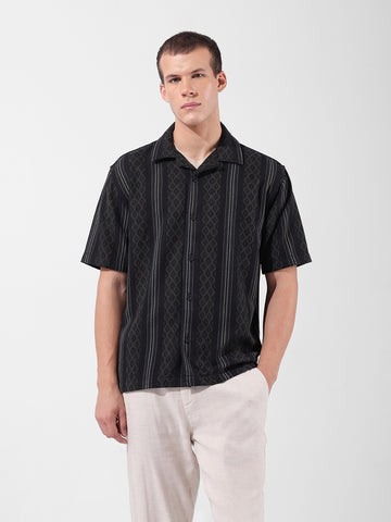 Men's Black Relaxed Fit Striped Resort Wear Shirt