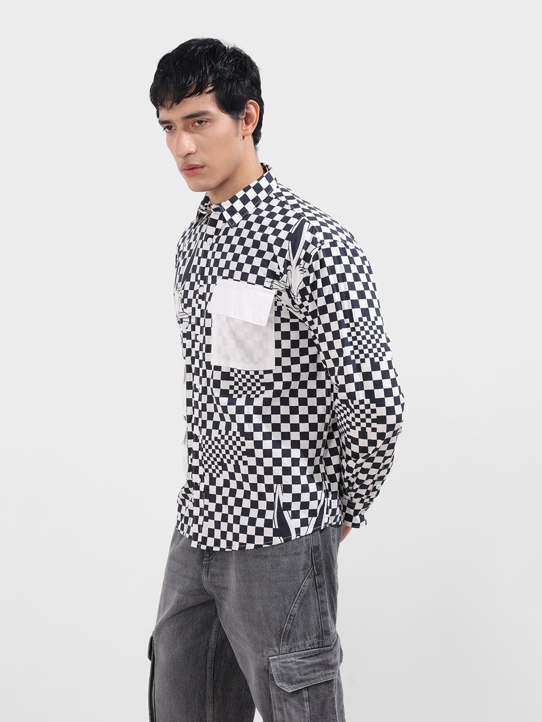 Men's Black Relaxed Fit  Loony Tunes Character Shirt