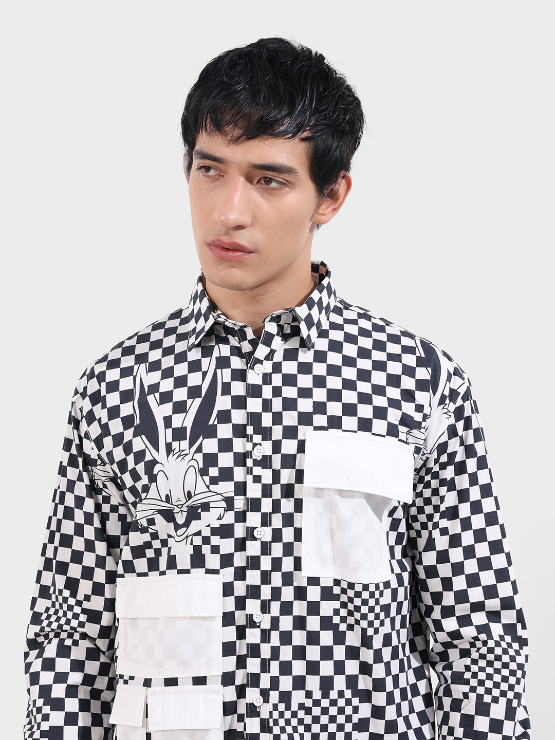 Men's Black Relaxed Fit  Loony Tunes Character Shirt