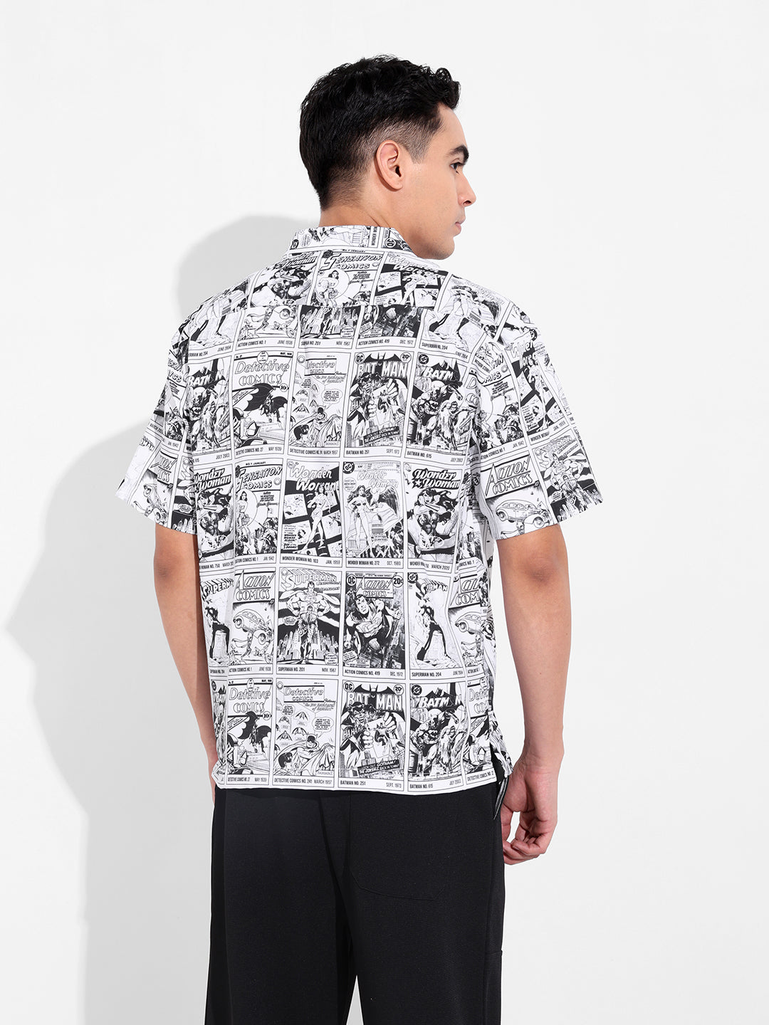 Men's Black Relaxed Fit Character Printed Shirt