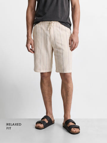 Men's Cream Relaxed Fit Vertical Stripes Casual Shorts