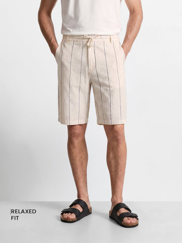 Men's Cream Relaxed Fit Vertical Stripes Casual Shorts