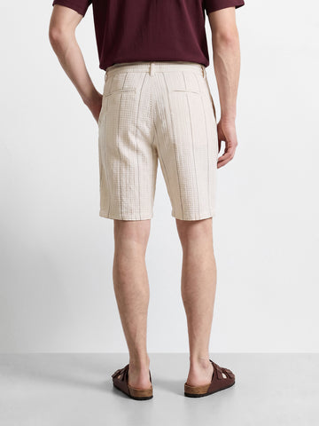 Men's Cream Relaxed Fit Vertical Stripes Casual Shorts