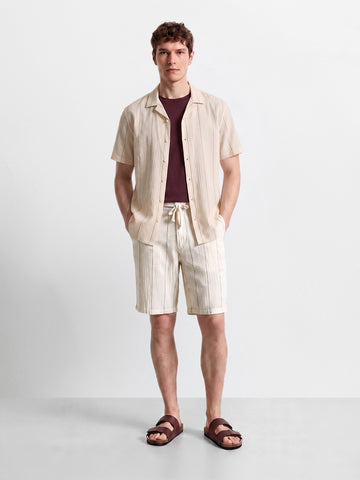 Men's Cream Relaxed Fit Vertical Stripes Casual Shorts