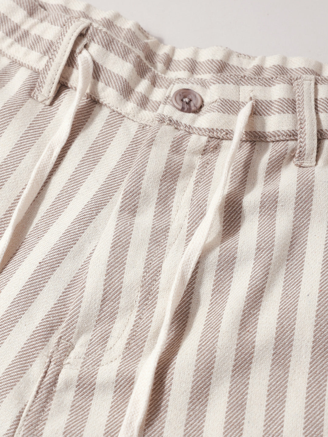 Men's Cream Loose Fit Vertical Stripes Casual Trousers