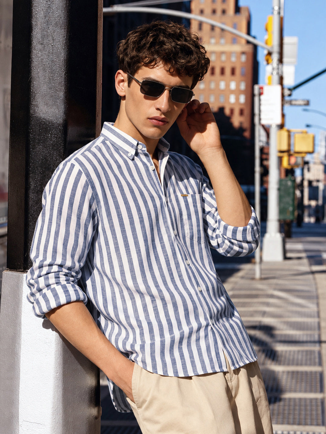 Men's Navy Blue Slim Fit Striped Casual Shirt