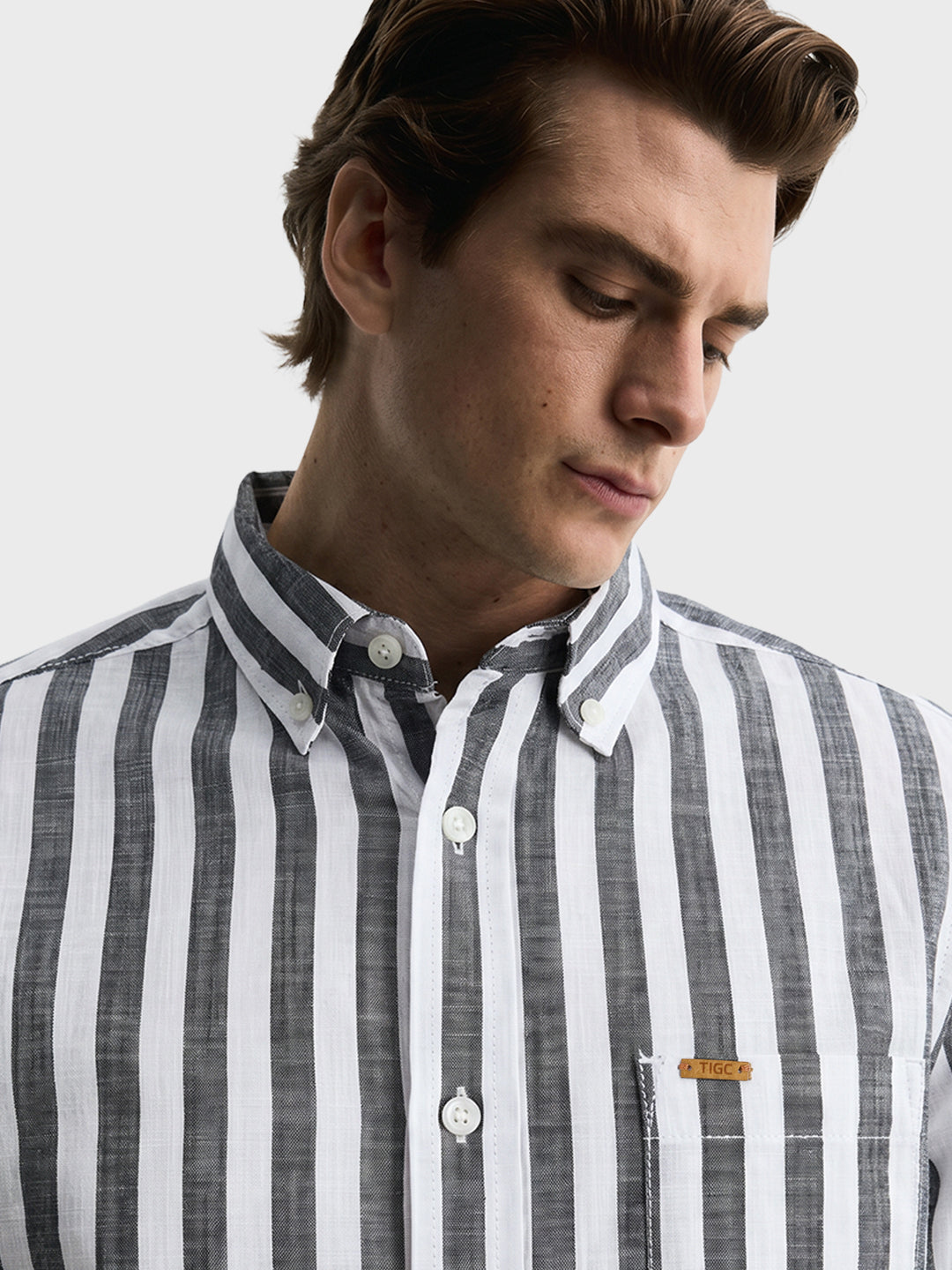 Men's Black Slim Fit Solid Casual Shirt