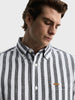 Men's Black Slim Fit Solid Casual Shirt