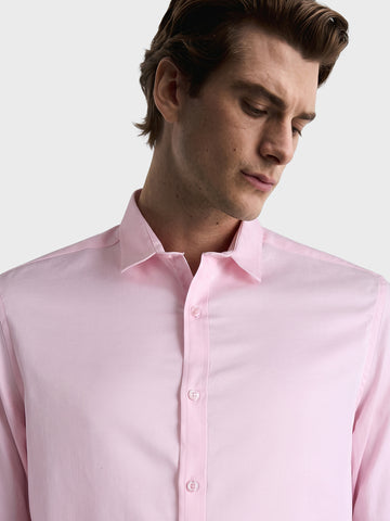 Men's Pink Slim Fit Solid Casual Shirt