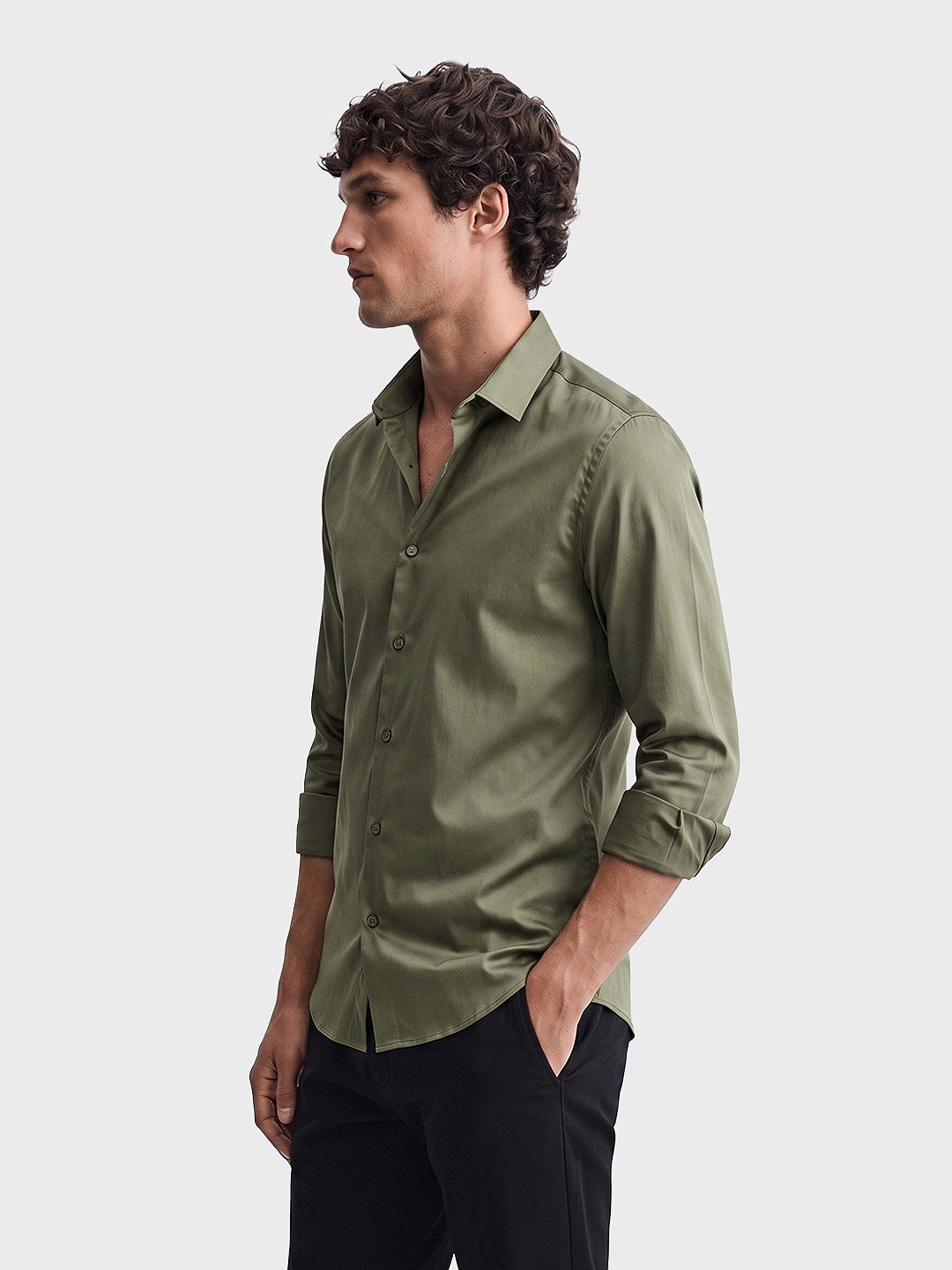 Men's Olive Slim Fit Solid Casual Shirt