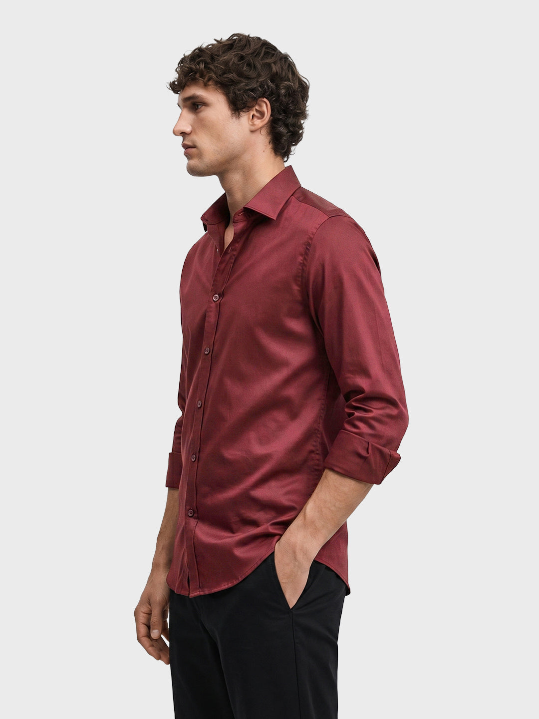 Men's Marron Slim Fit Solid Casual Shirt