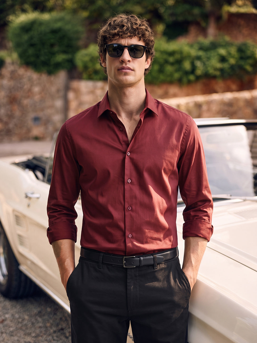 Men's Marron Slim Fit Solid Casual Shirt