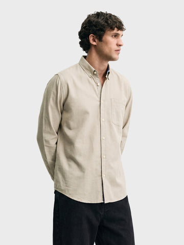 Men's Beige Slim Fit Solid Casual Shirt