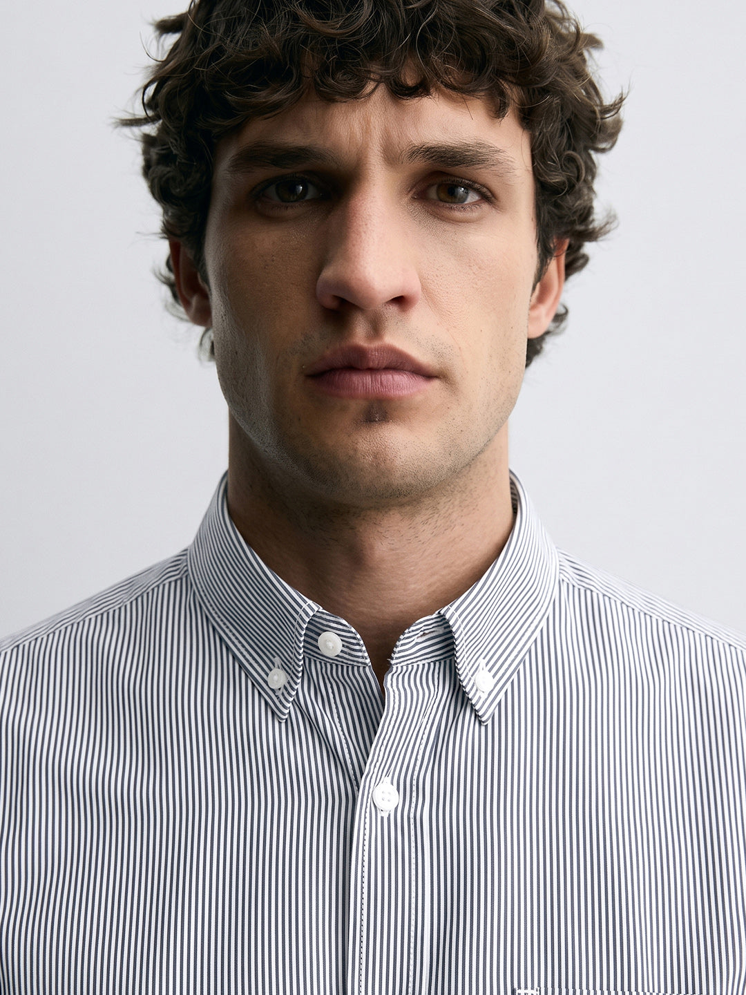 Men's Black Slim Fit Striped Casual Shirt