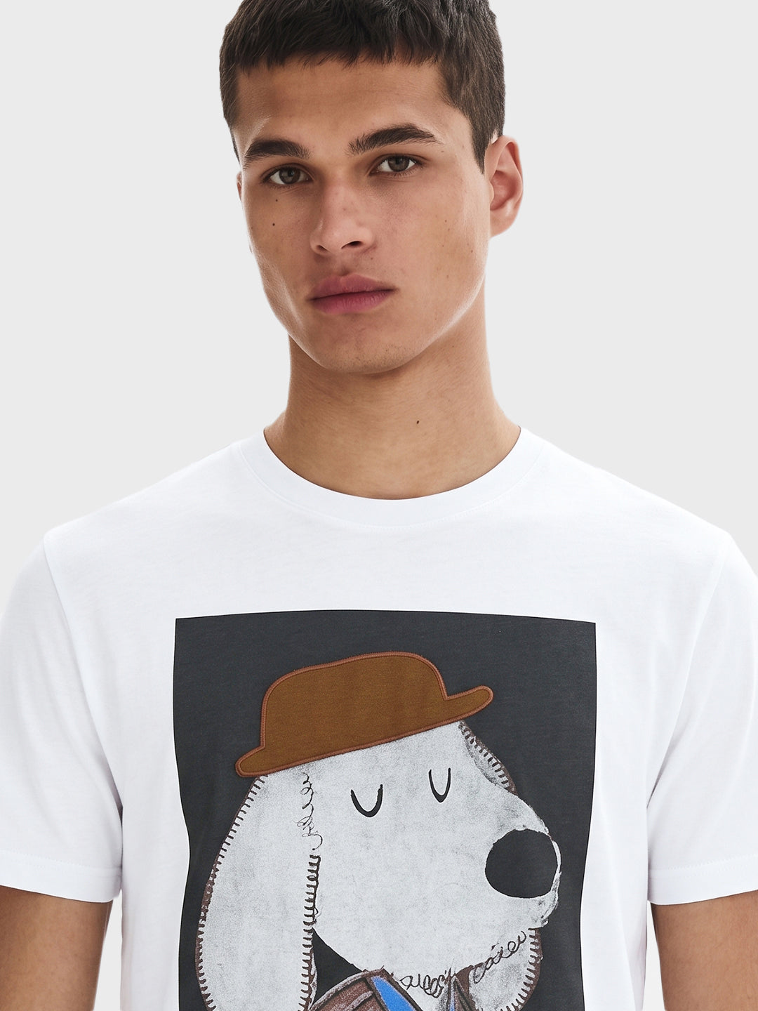Men's White Relaxed Fit Printed Casual T-Shirt