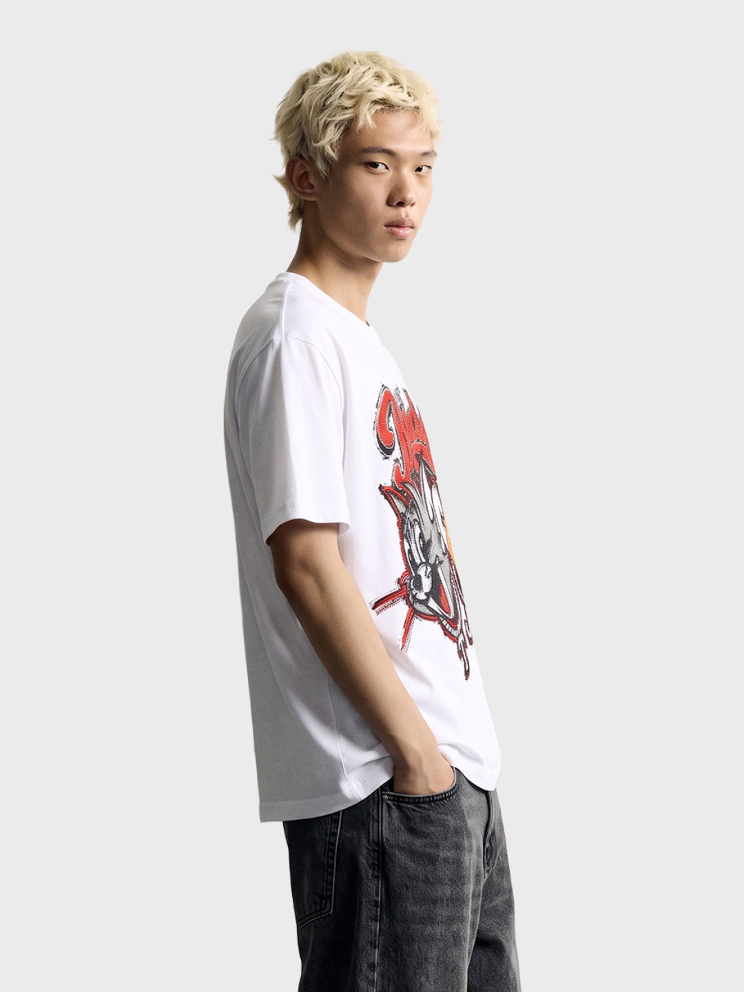 Men's White Relaxed Fit Printed Character T-Shirt