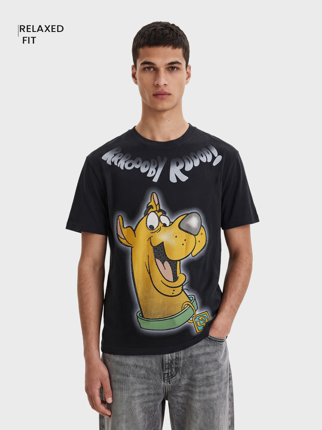 Men's Black Relaxed Fit Graphic Printed Character Street Wear T-Shirt