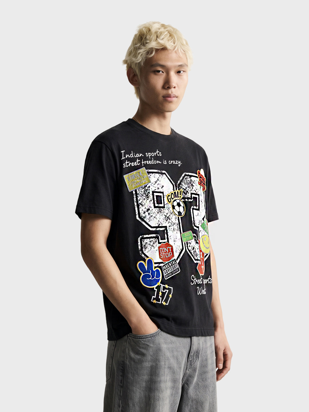 Men's Black Relaxed Fit Printed Casual T-Shirt