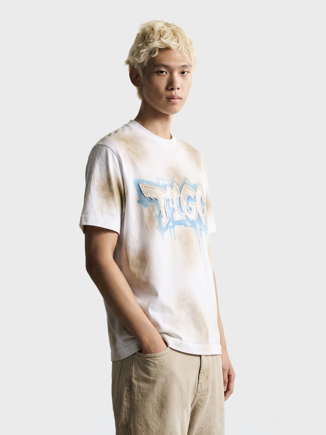 Men's White Relaxed Fit Printed Casual T-Shirt