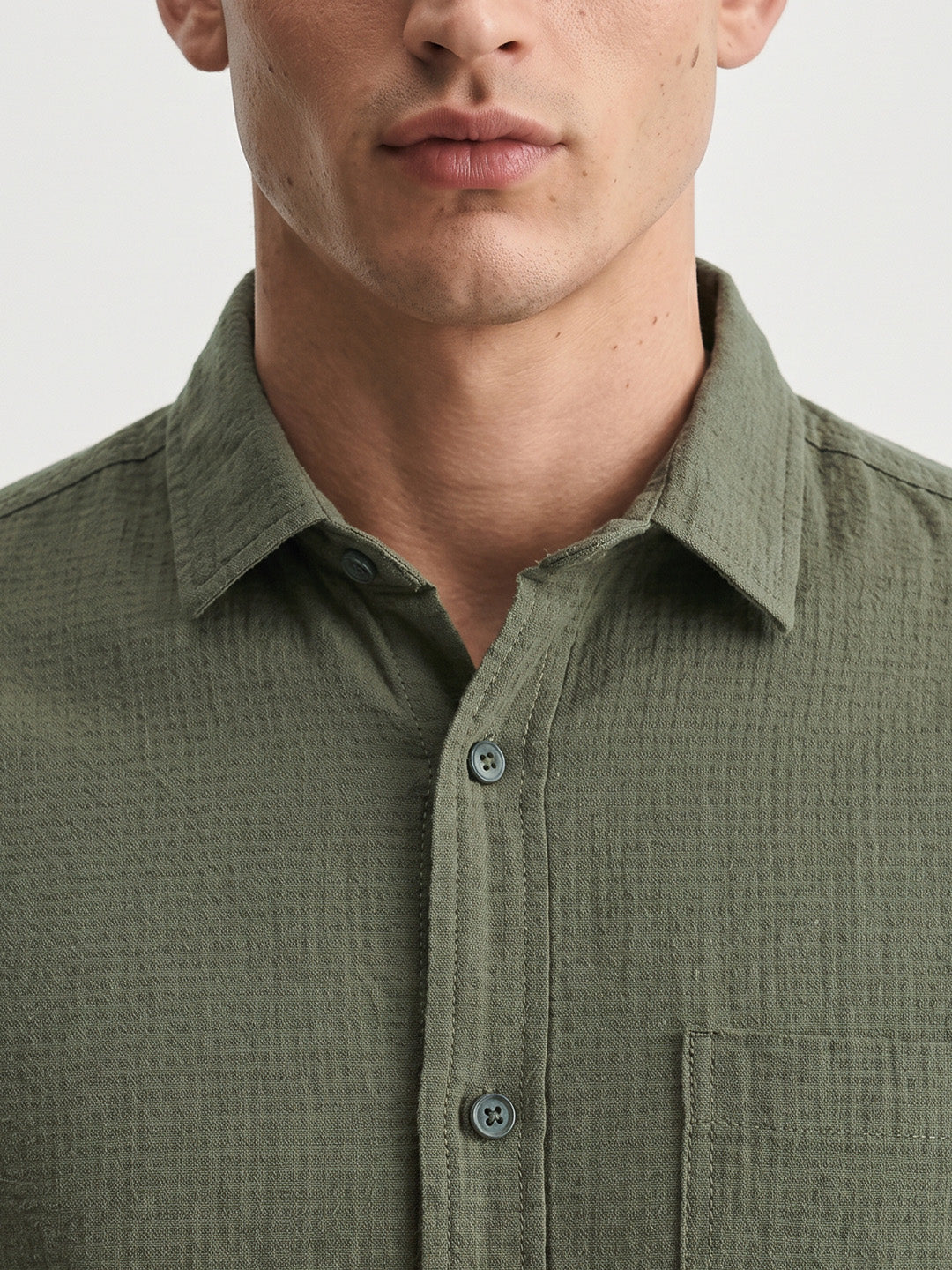 Men's Olive Regular Fit Solid Casual Shirt