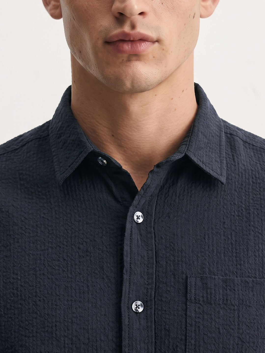 Men's Black Regular Fit Solid Casual Shirt