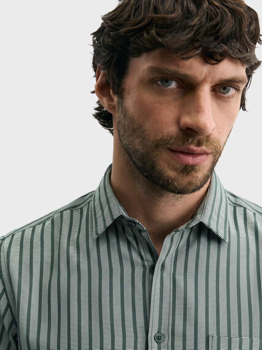Men's Green Slim Fit Striped Casual Shirt