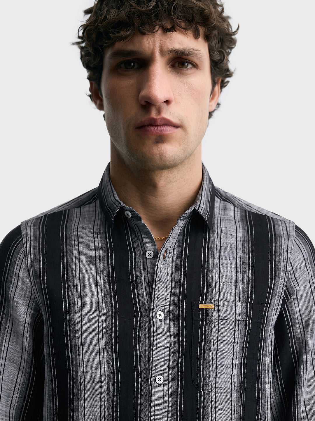 Men's Black Slim Fit Striped Casual Shirt