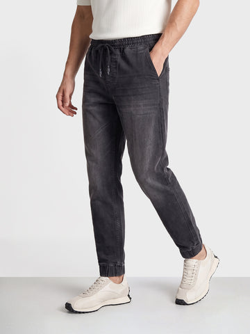 Men's Black Slim Fit Solid Casual Jeans