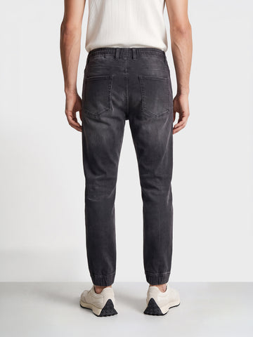 Men's Black Slim Fit Solid Casual Jeans