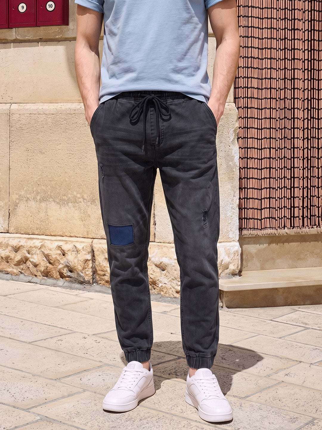 Men's Black Slim Fit Colourblocked Casual Joggers