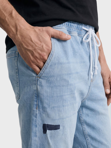 Men's Blue Slim Fit Solid Casual Jeans