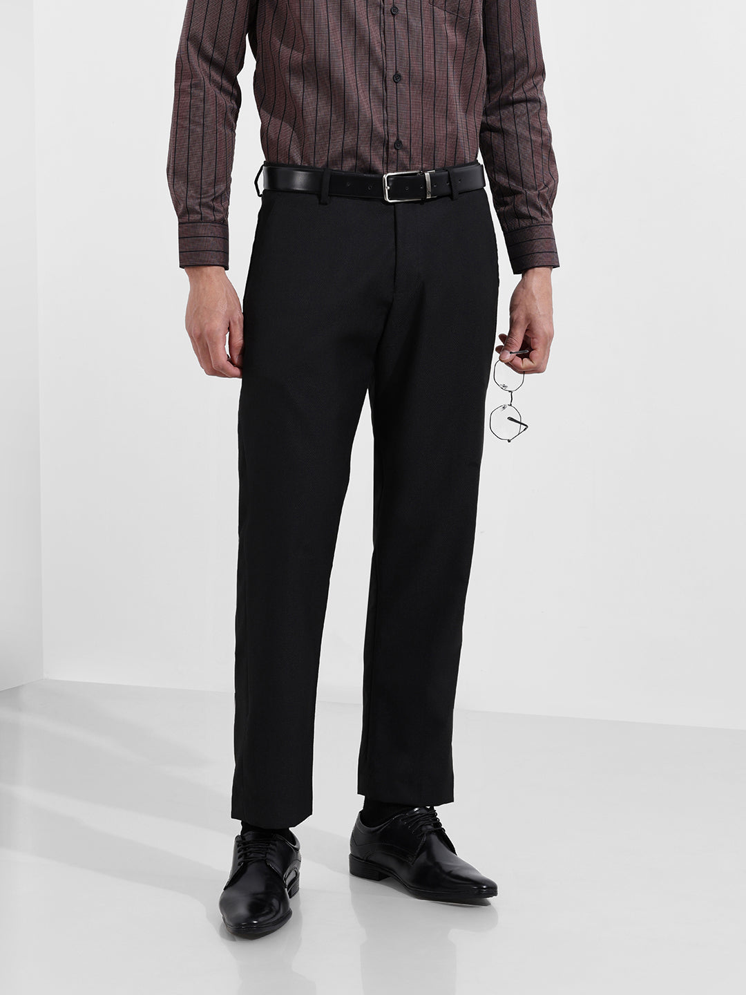 Men's Black Regular Fit Solid Formal Trouser