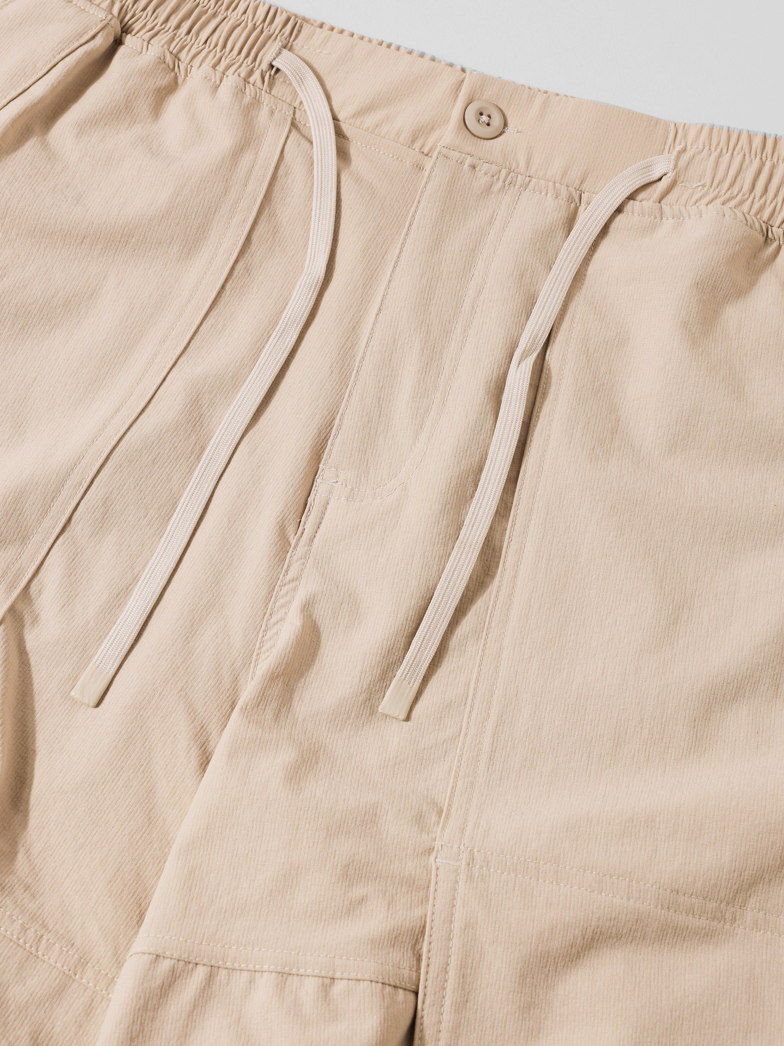 Men's Beige Baggy Fit Solid Utility Trousers