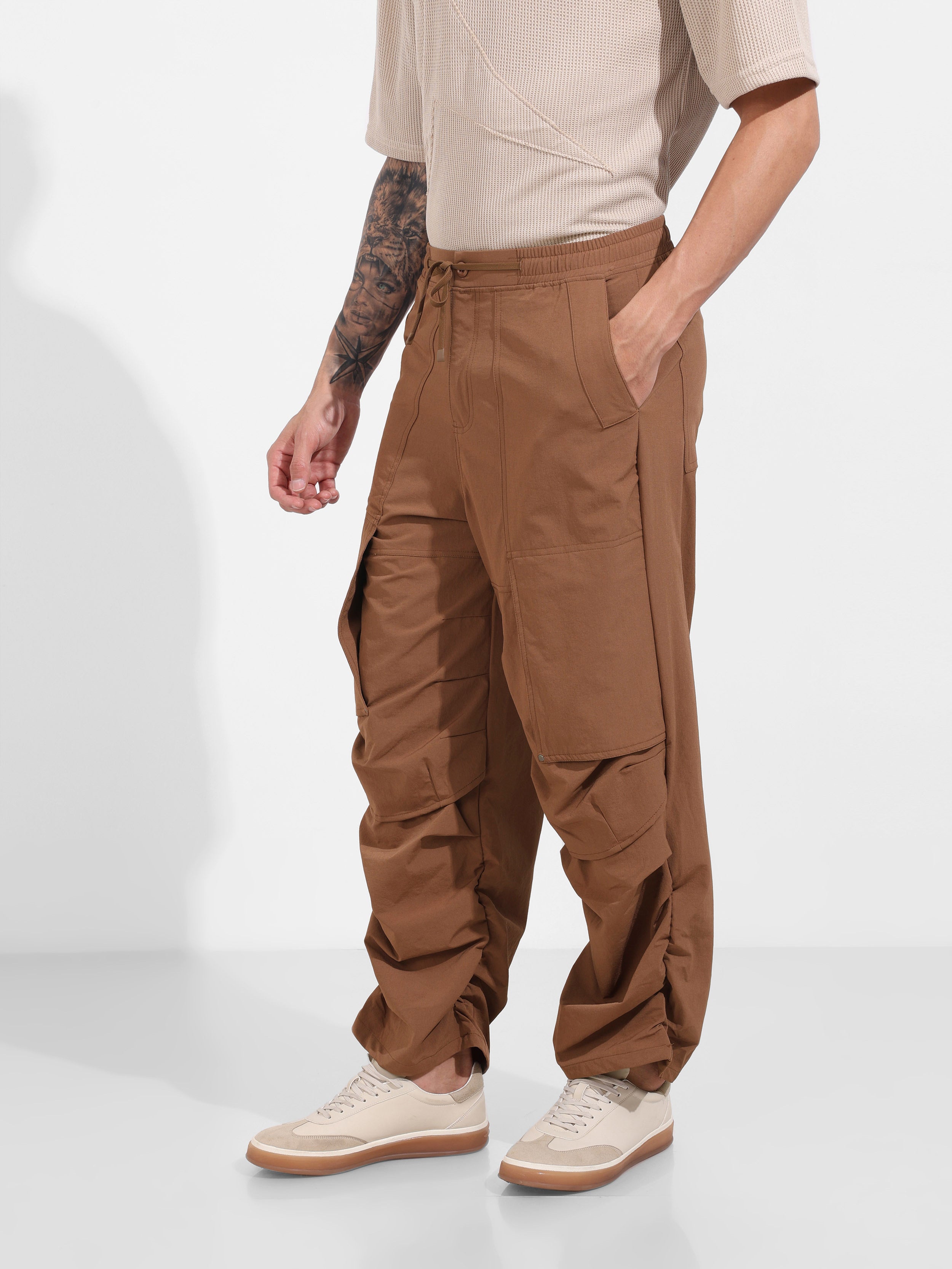 Men's Brown Baggy Fit Solid Utility Trousers