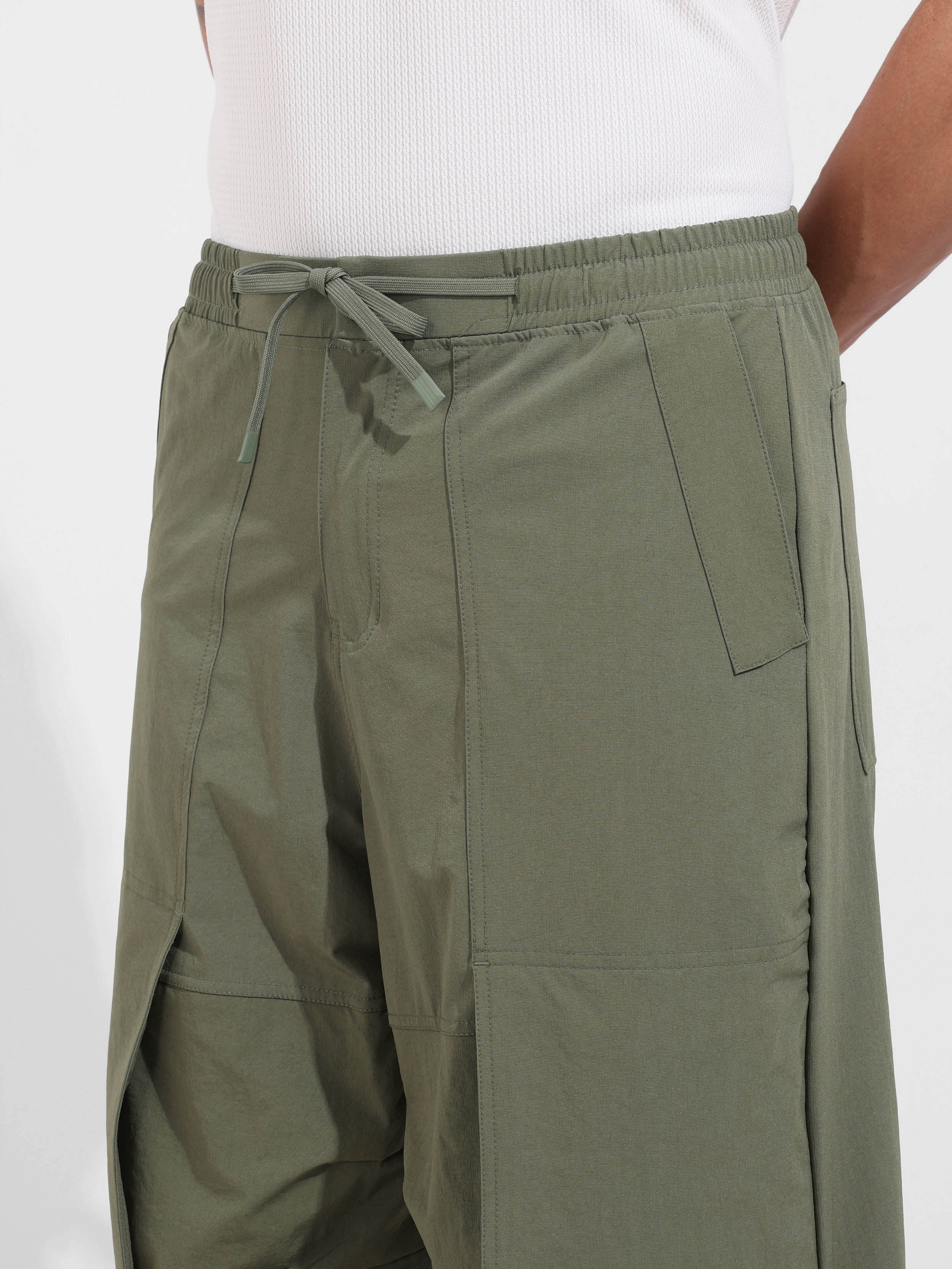 Men's Olive Baggy Fit Solid Utility Trousers