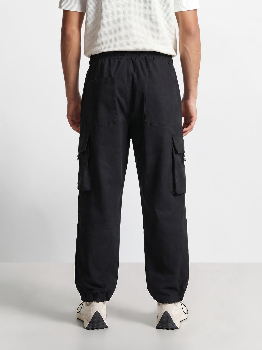 Men's Black Baggy Fit Solid Utility Cargo