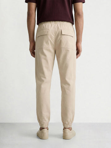 Men's Beige Relaxed Fit Solid Utility Cargo