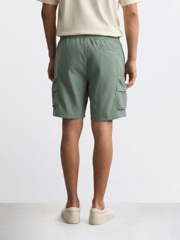 Men's Green Relaxed Fit Solid Utility Shorts